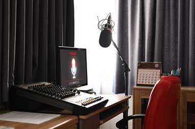 podcast_home-studio